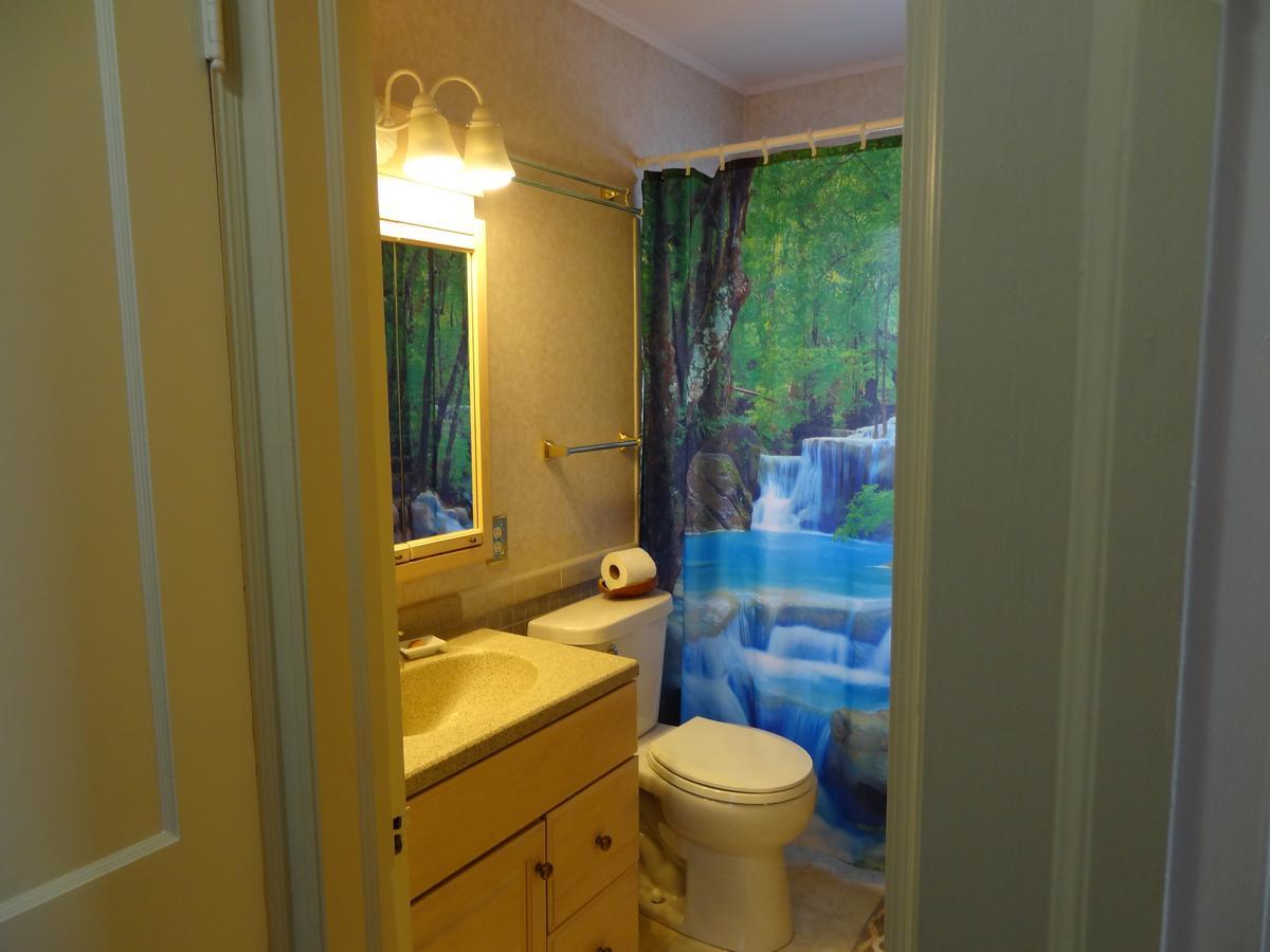 רוצ'סטר Covered By Faith Rentals -Storybook Home מראה חיצוני תמונה